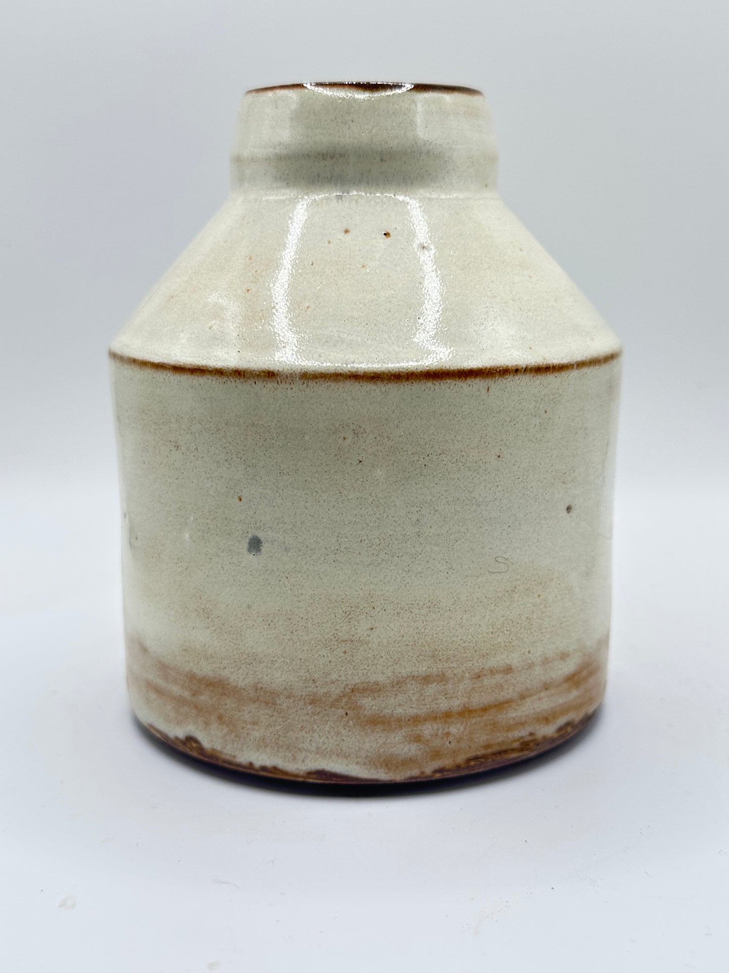 Bud Vase Off-White Rustic